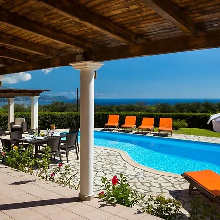 Kleismata Sleeps 6 Pool Wifi Klismata