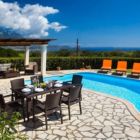 Villa Kleismata Sleeps 6 Pool Wifi