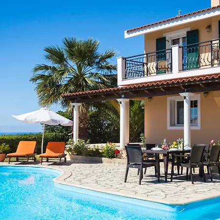 Kleismata Sleeps 6 Pool Wifi Villa *