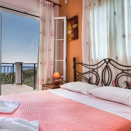 Villa Kleismata Sleeps 6 Pool Wifi